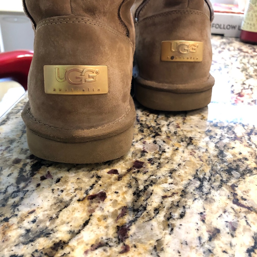 Ugg Boot - image 3